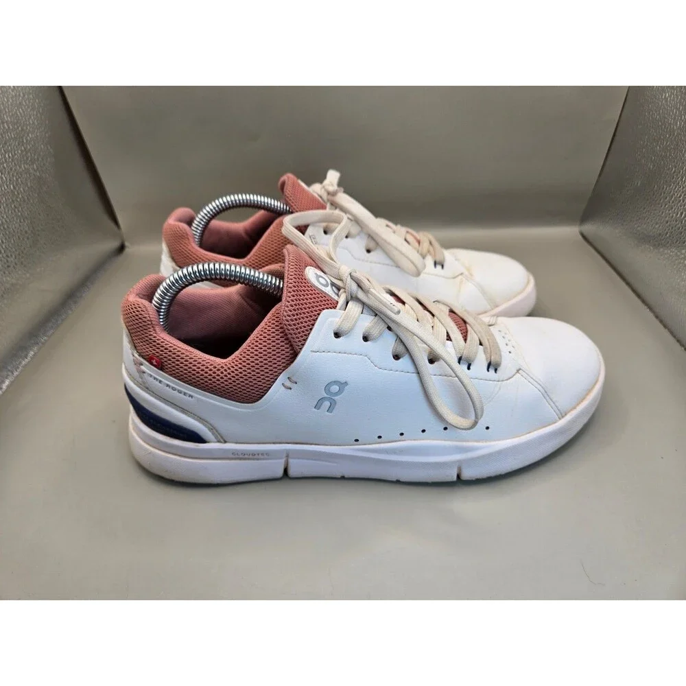 On The Roger Advantage Tennis Shoes Womens 9.5 White Dusty Rose Athletic Sneaker